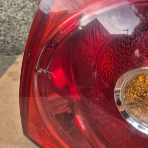 Rückleuchte rechts VW Golf 5 (1K) – OEM 1K60045112C – gebraucht – Kratzer