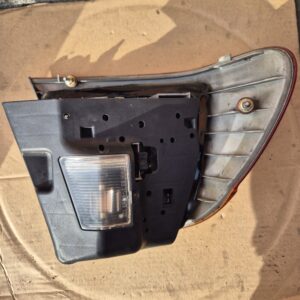 Rückleuchte rechts BMW E46 – OEM 8364922 – komplett