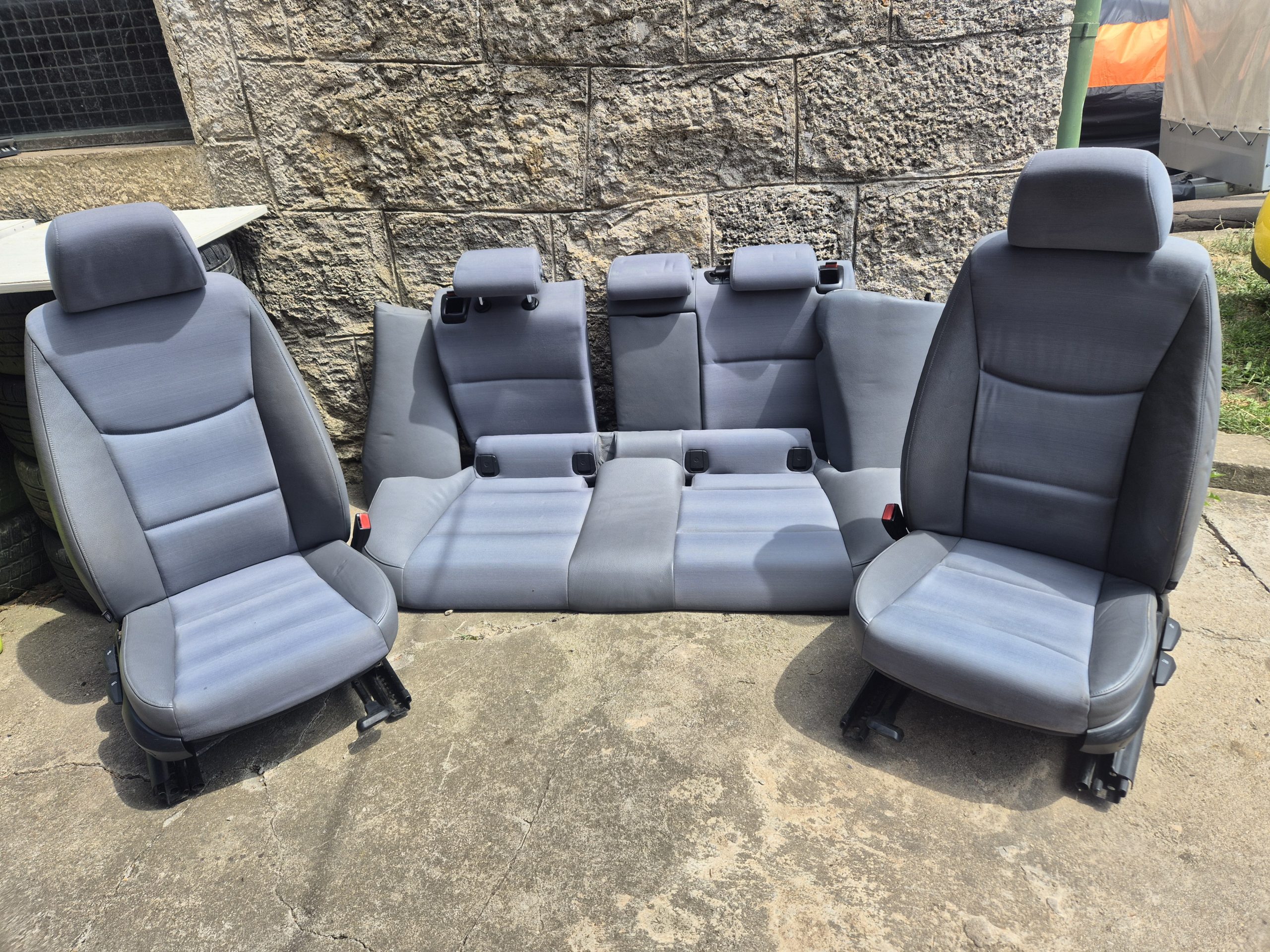 Teilleder Sitze vorne hinten BMW 3er E90 E91 Innenausstattung