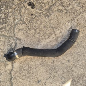 Kühlwasserschlauch Audi A4 A5 2.7 3.0 Tdi 8K0122293