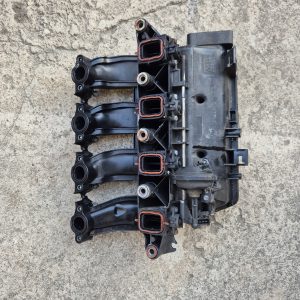 Ansaugkrümmer BMW 320d E83 E87 E90 E91 M47 Ansaugbrücke 7795393