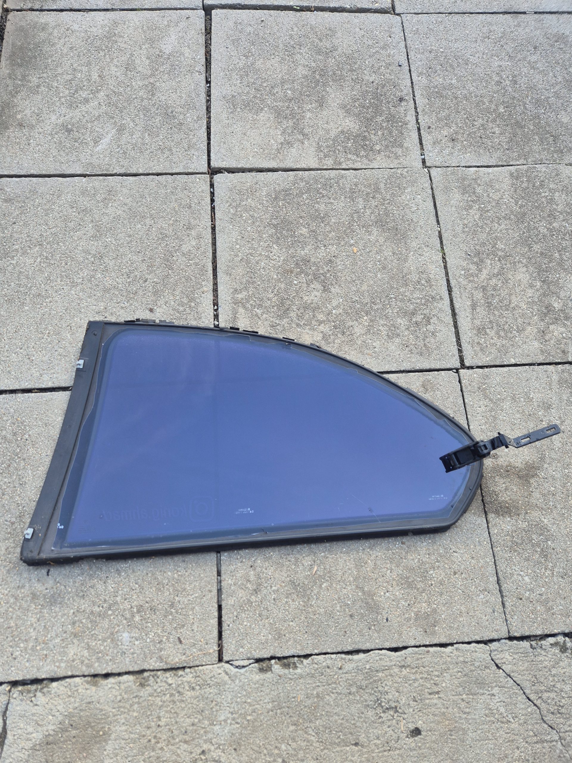 Seitenscheibe hinten rechts Ausstellfenster BMW E46 Compact 8250356 – Bild 2